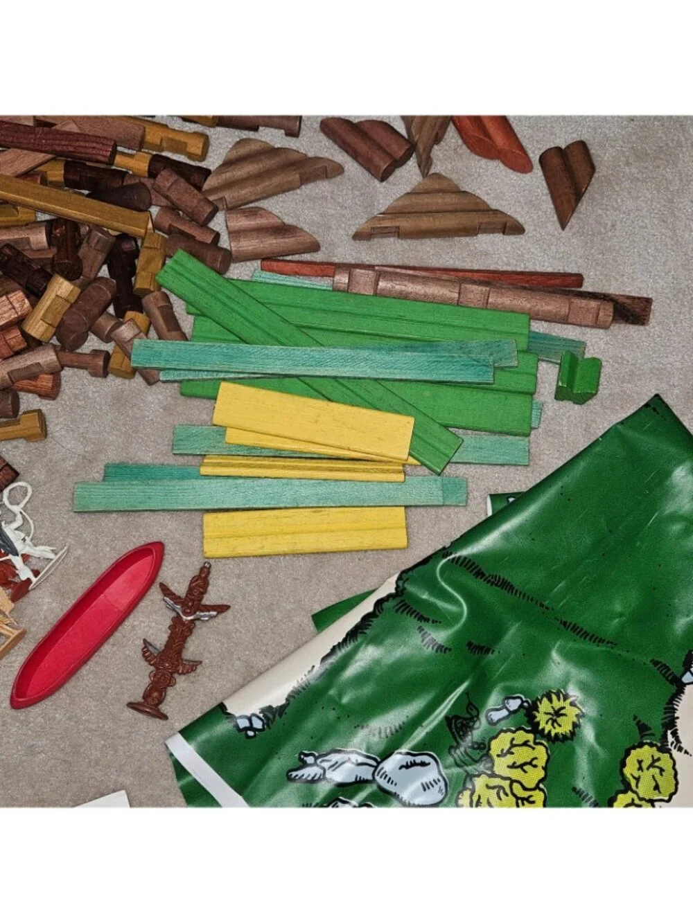 VTG 350+ pc Fort Apache Frontier Play Set Wood Build Cowboy Indian Play Mat READ
